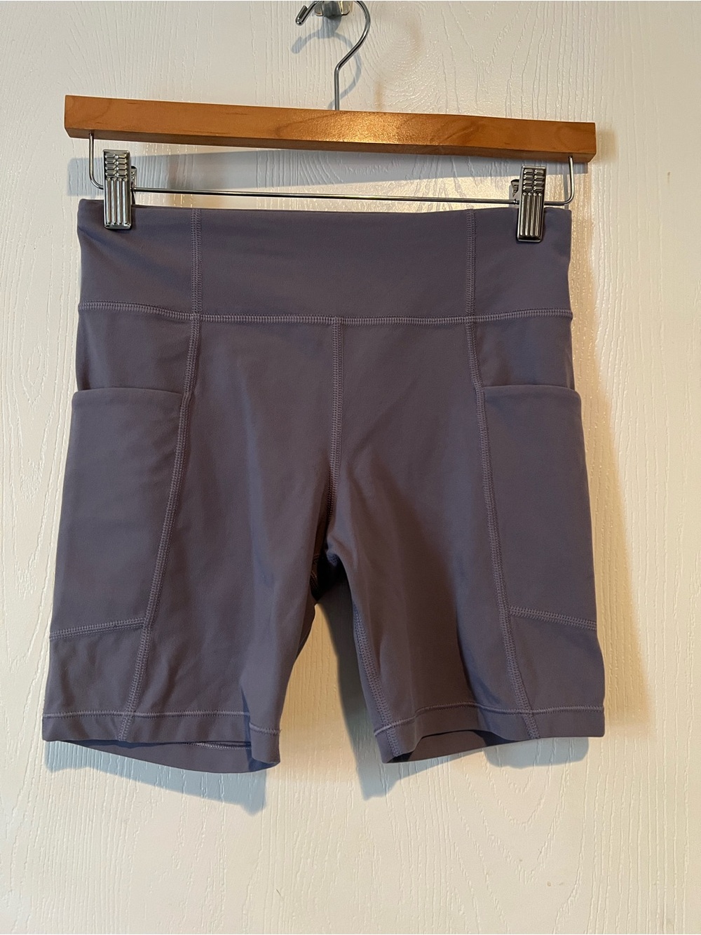 Athleta Girl Solid Light Purple Athletic Compression Shorts Sz 14